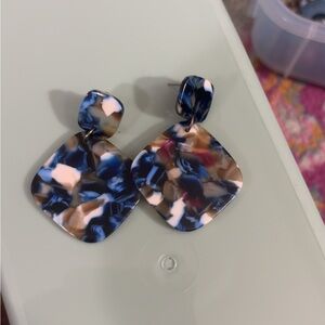 Chic Abstract Pattern Earrings